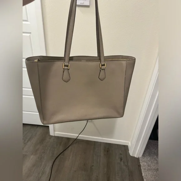 Tory Burch Beige Shoulder Bag - Picture 2 of 9